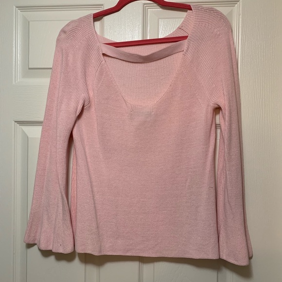 Pink bell sleeve sweater - Picture 3 of 4